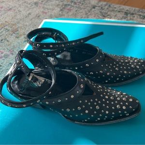 Lane studded western mules